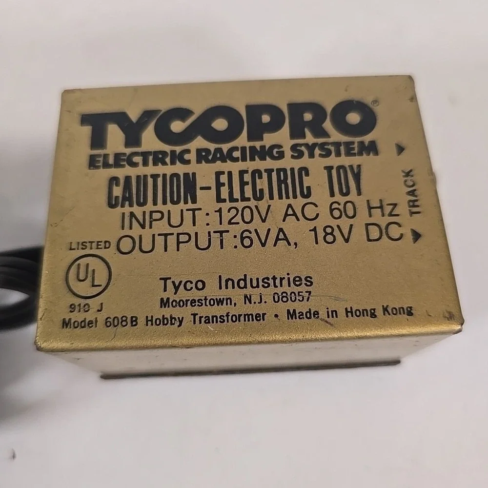 Tyco Pro Electric Racing System‎ Transformer Model 608B 18VDC 6VA Power Pack